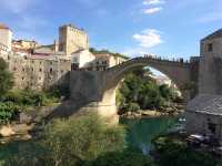 A couple under the Mostar Bridge |  Els van Veelen